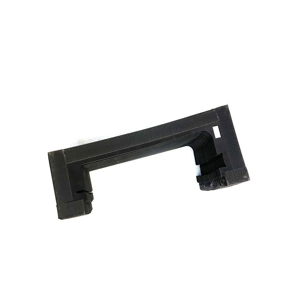 2446507 Folding protective cover